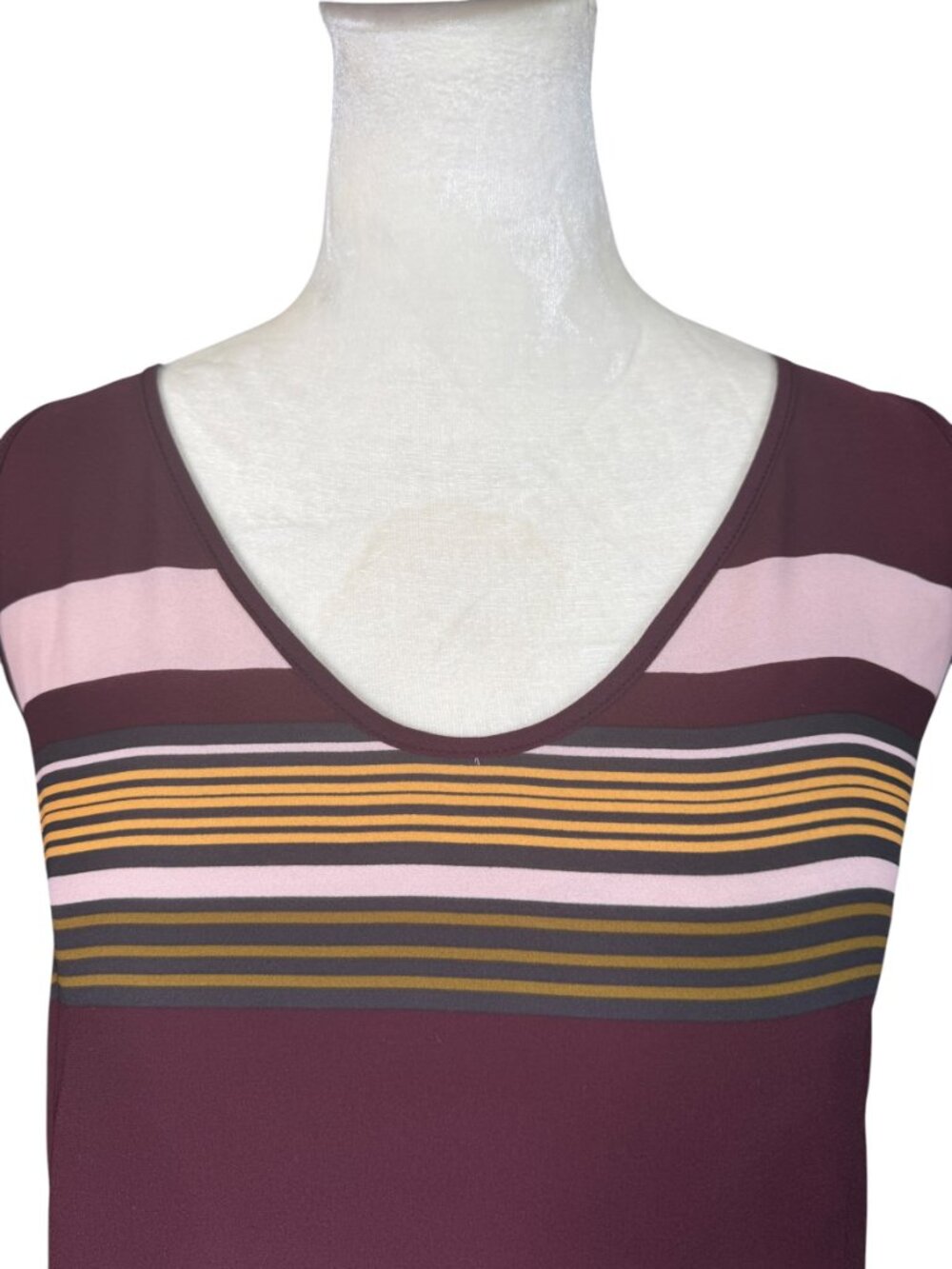 LOFT Outlet plum sheer-like v-neck sleeveless tank top women's size Small - Picture 5 of 7
